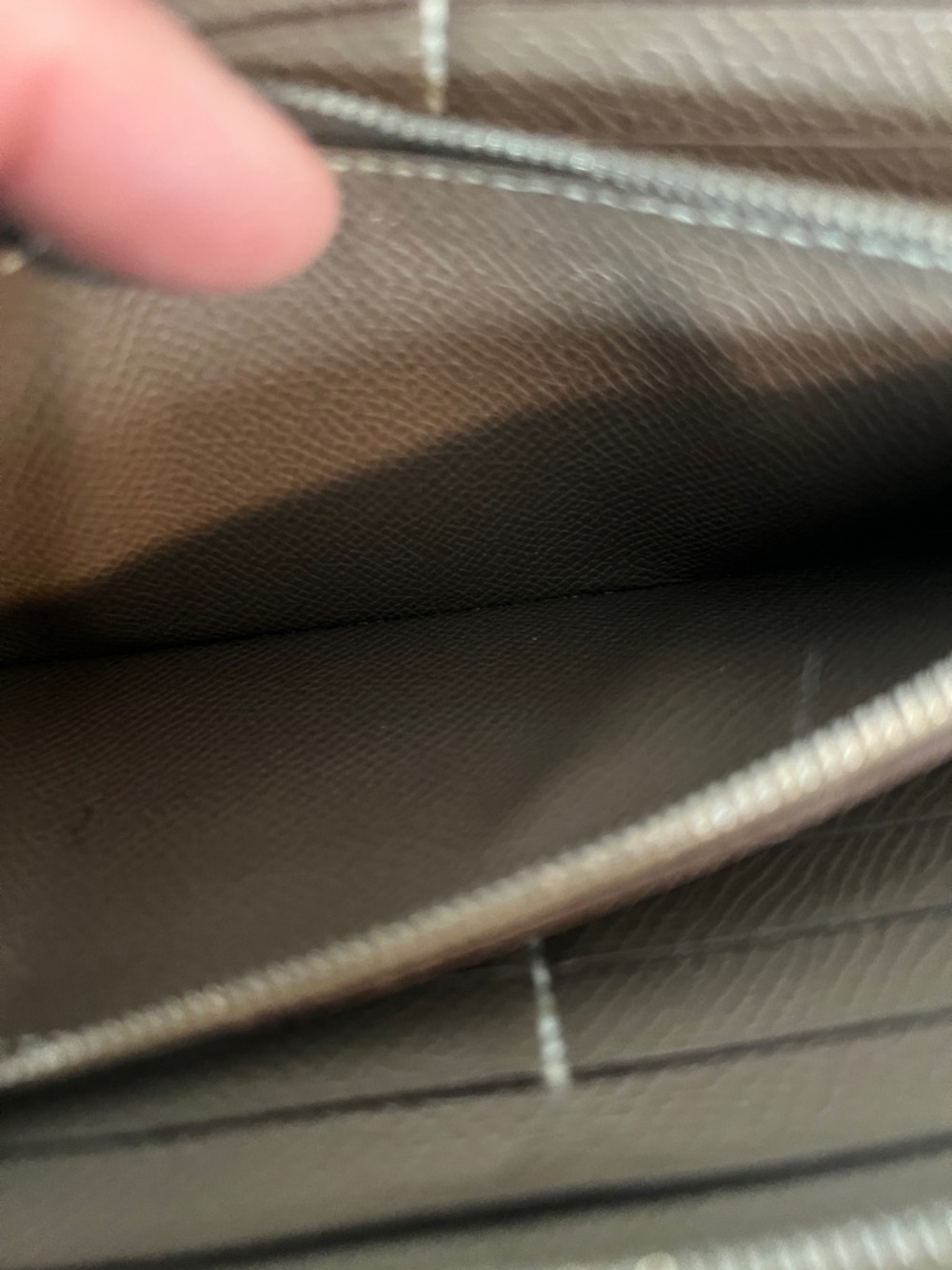 Hermès Vintage Zip-Around Long Wallet (Circa early 2000s)  Collector piece - Picture 17 of 17
